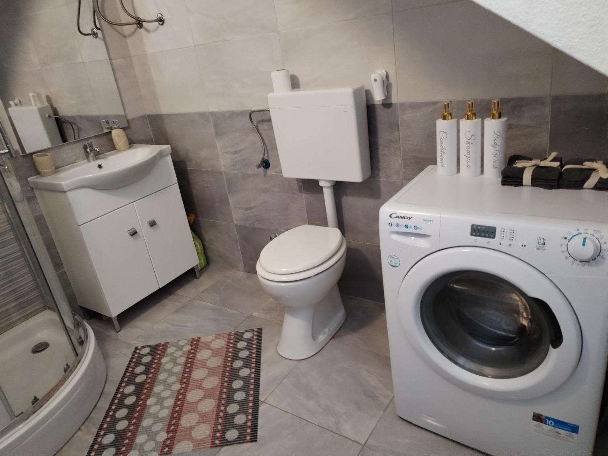 Ema Apartment Sibenik Ngoại thất bức ảnh